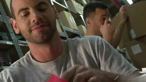 Falcon Studios: Threeway Throbbing