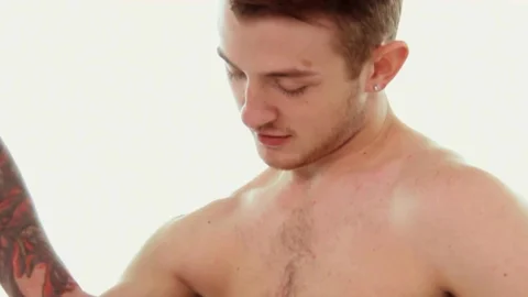 GayRoom: Archer Hart wishes for ramming hard
