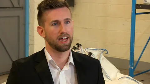 MenofUK: Gagging among bubble butt european Paddy O'Brian
