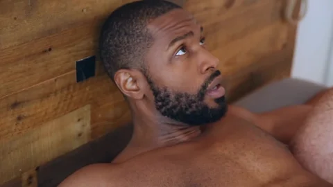 Str8ToGay: Athletic Damien Stone 69 in the bed